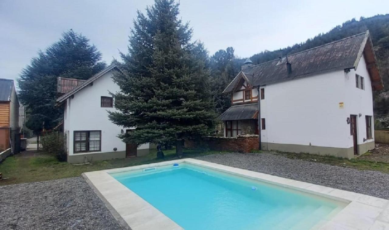 Cabanas Luz De Luna San Martín de los Andes Exterior foto
